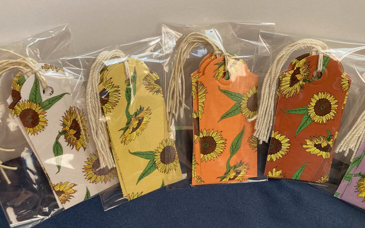 Single set of 4 Sunflower Gift Tags (4-pack, 10 color choices)