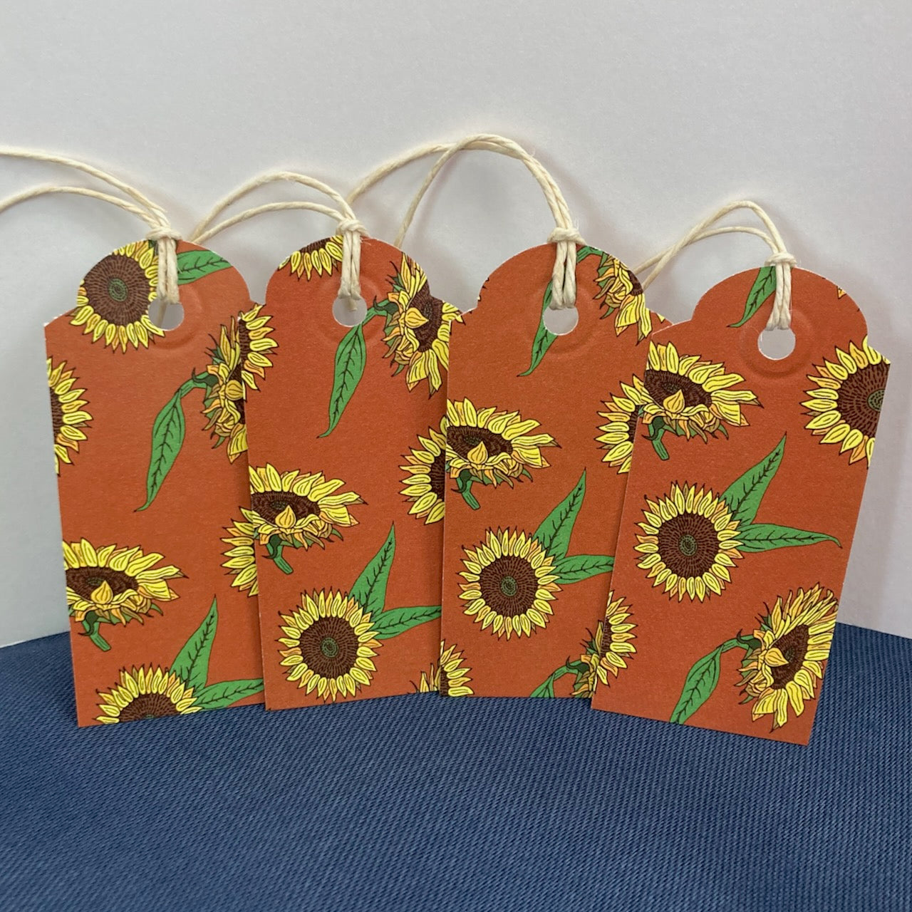 Single set of 4 Sunflower Gift Tags (4-pack, 10 color choices)