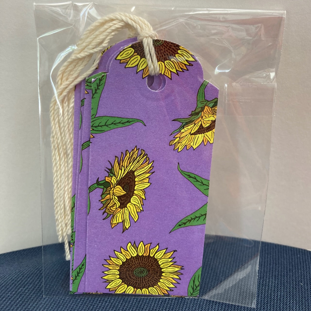 Single set of 4 Sunflower Gift Tags (4-pack, 10 color choices)