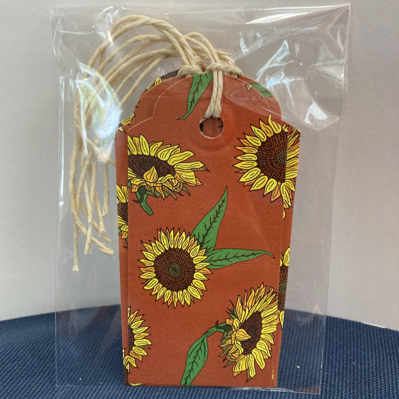 Single set of 4 Sunflower Gift Tags (4-pack, 10 color choices)